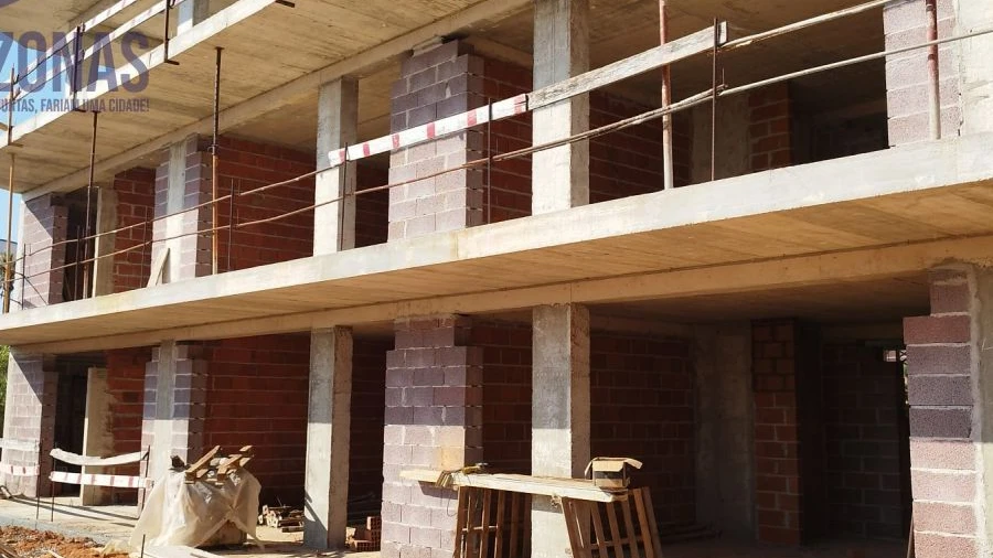 Apartamento T3 para Venda em Porches