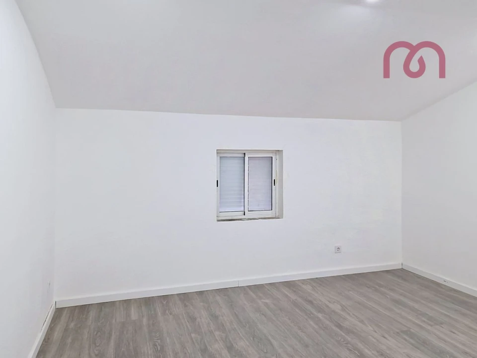 Moradia T4 para Venda em Ciladas Foto 42