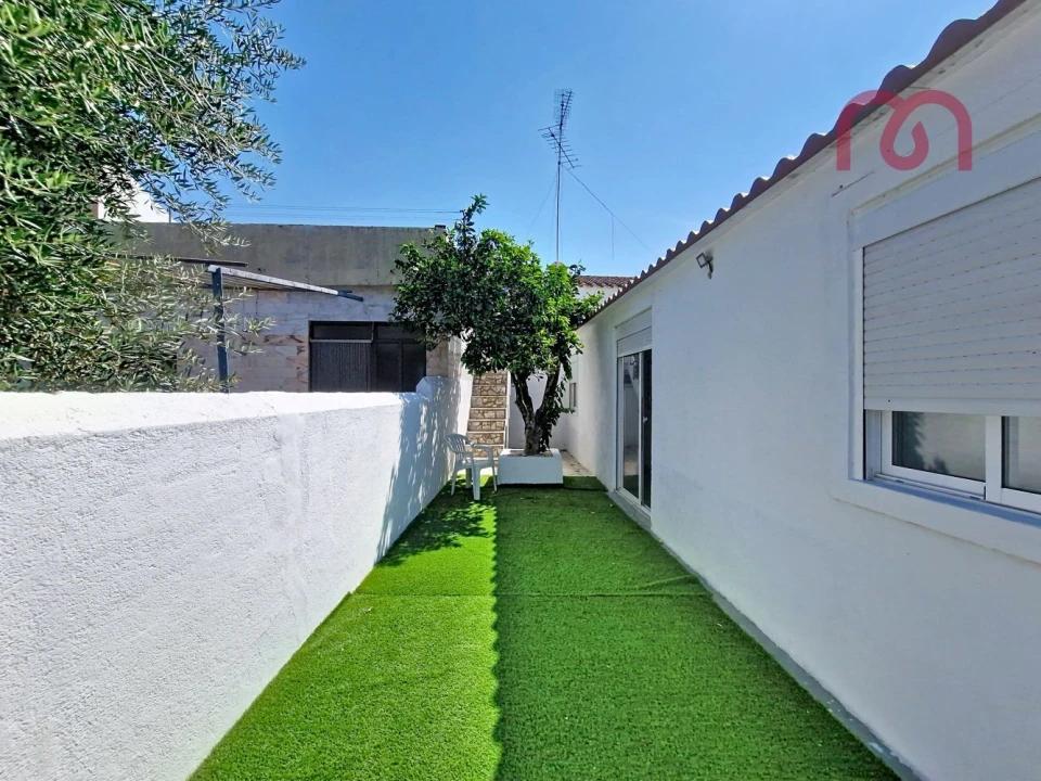 Moradia T4 para Venda em Ciladas Foto 26