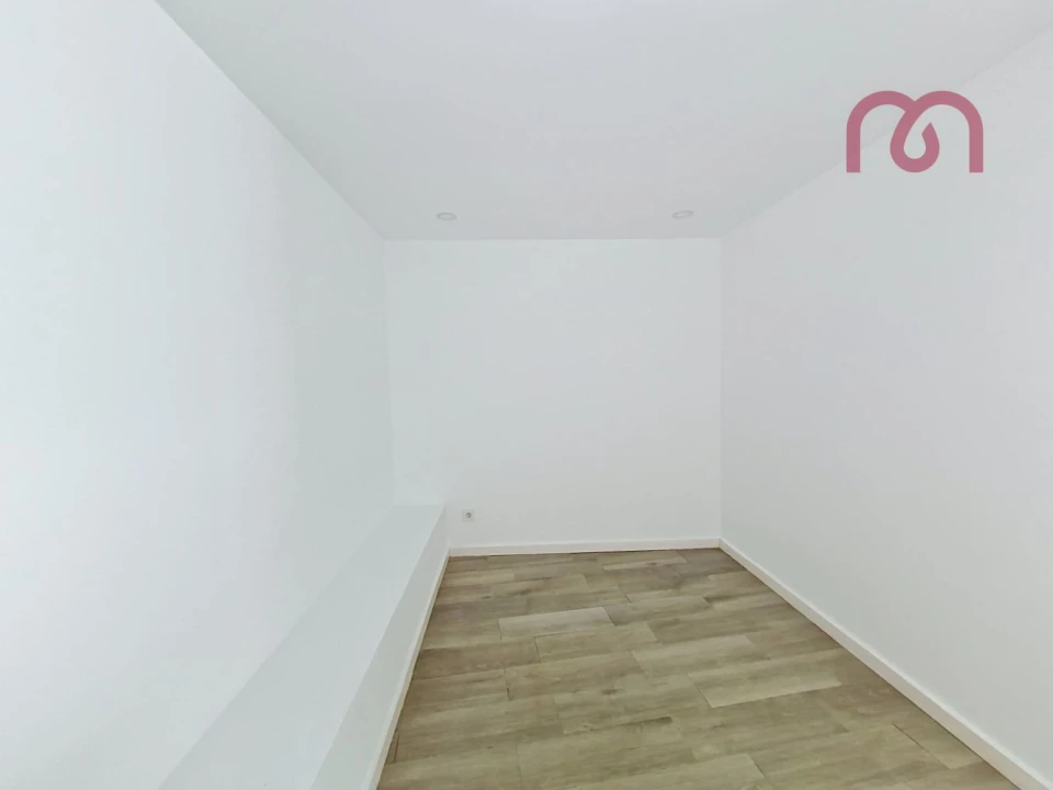 Moradia T4 para Venda em Ciladas Foto 23