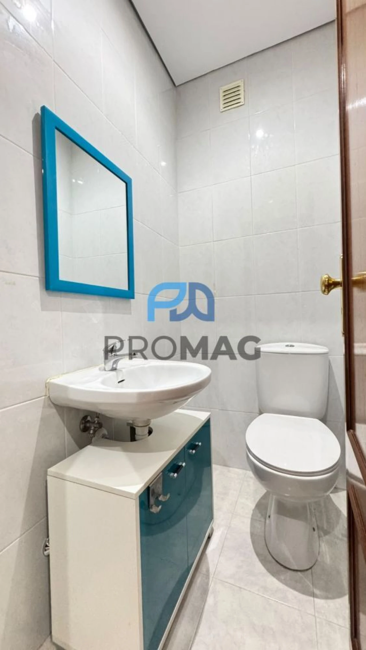 Apartamento T2 para Venda em Fânzeres e São Pedro da Cova Foto 23