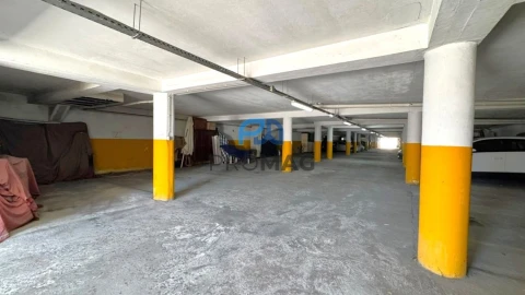 Apartamento T2 para Venda em Fânzeres e São Pedro da Cova
