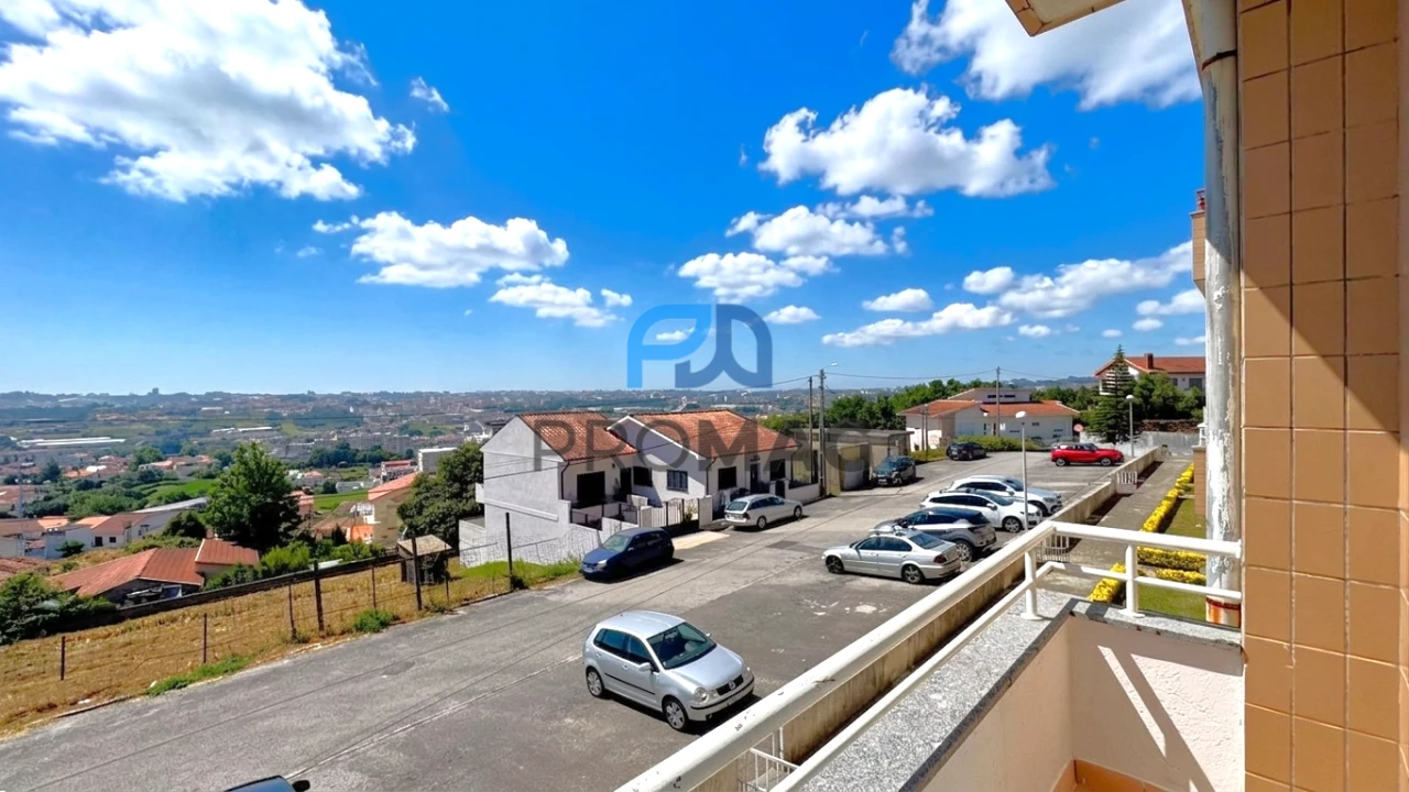 Apartamento T2 para Venda em Fânzeres e São Pedro da Cova Foto 31