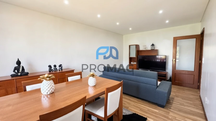 Apartamento T2 para Venda em Fânzeres e São Pedro da Cova Foto 16