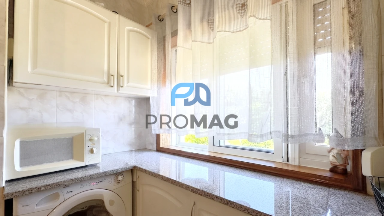 Apartamento T2 para Venda em Fânzeres e São Pedro da Cova Foto 13