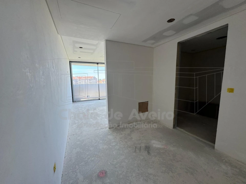 Apartamento T3 para Venda em Esgueira Foto 7
