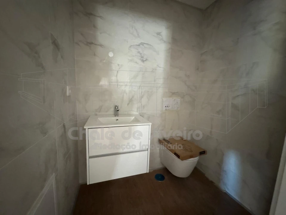 Apartamento T2 para Venda em Esgueira Foto 6