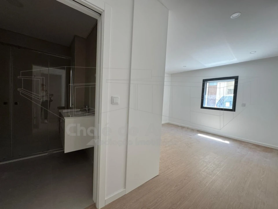 Apartamento T2 para Venda em Esgueira Foto 11