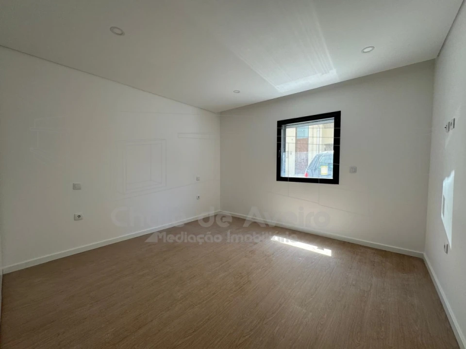 Apartamento T2 para Venda em Esgueira Foto 13