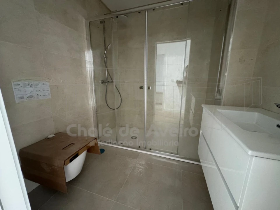 Apartamento T2 para Venda em Esgueira Foto 14