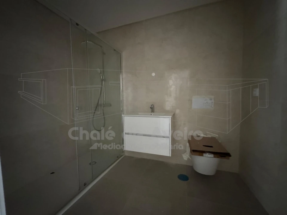 Apartamento T2 para Venda em Esgueira Foto 11