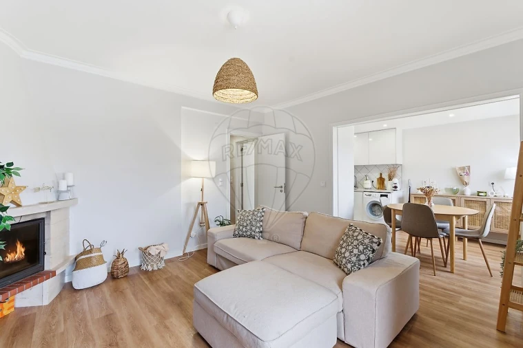 Apartamento T3 para Venda em Caparica e Trafaria Foto 8