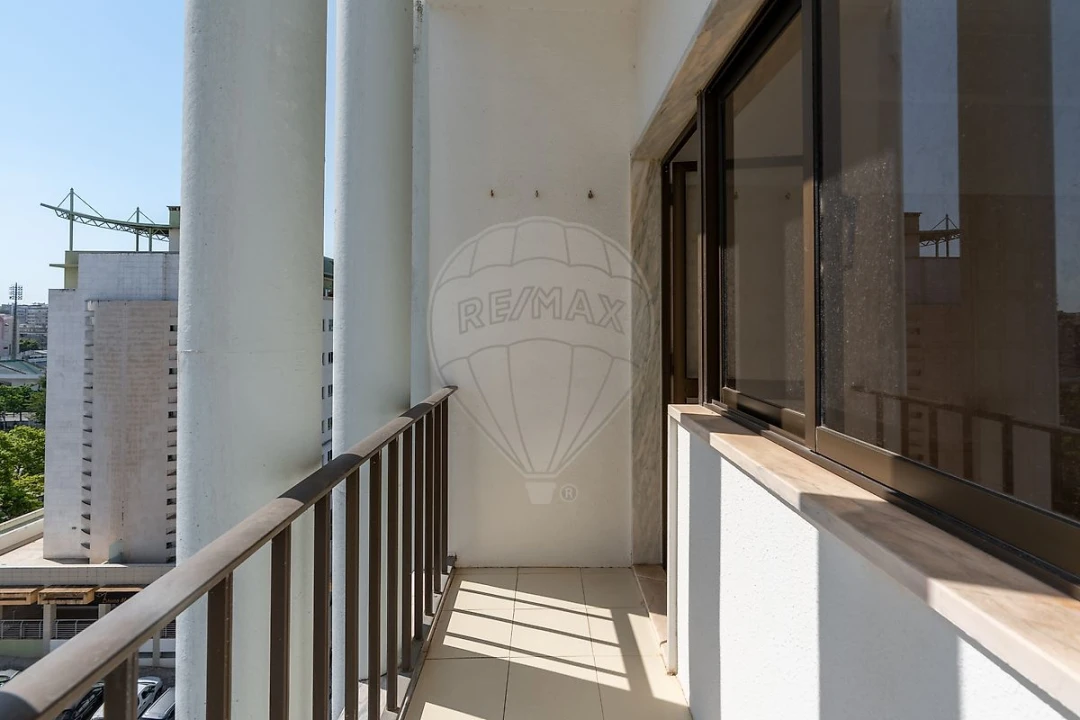 Apartamento T3 para Venda em União das Freguesias de Setúbal Foto 12