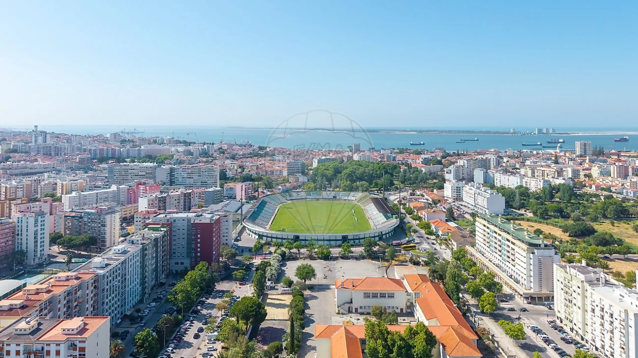 Apartamento T3 para Venda em União das Freguesias de Setúbal Foto 24