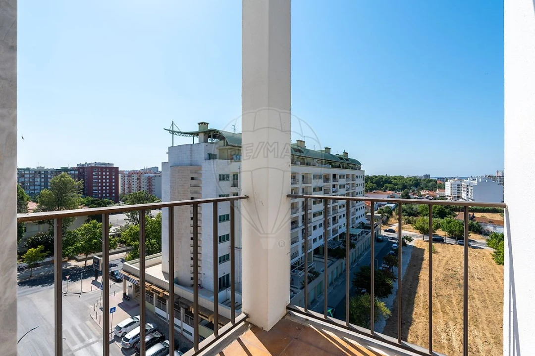 Apartamento T3 para Venda em União das Freguesias de Setúbal Foto 4