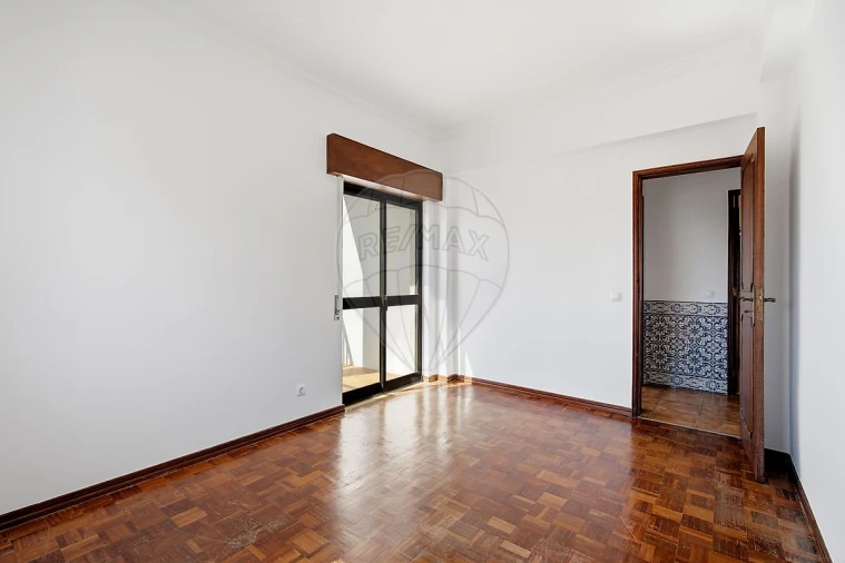 Apartamento T3 para Venda em União das Freguesias de Setúbal Foto 5