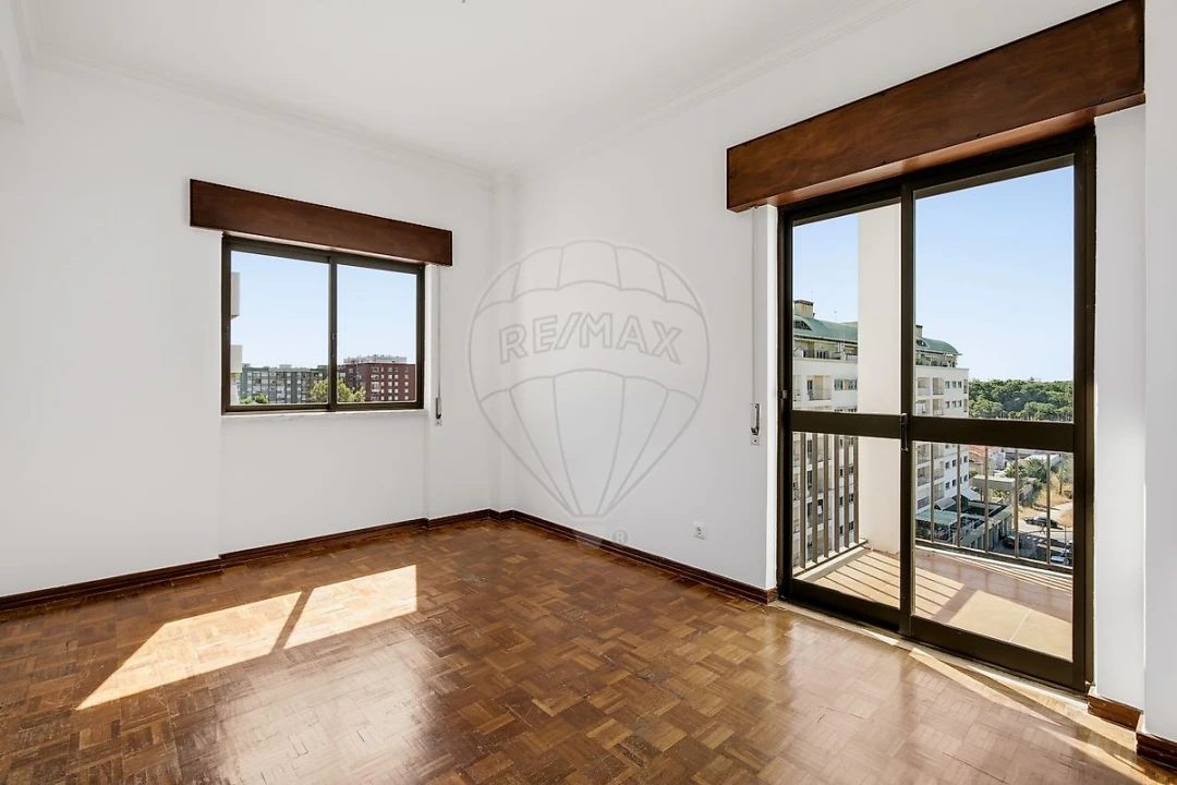 Apartamento T3 para Venda em União das Freguesias de Setúbal Foto 1
