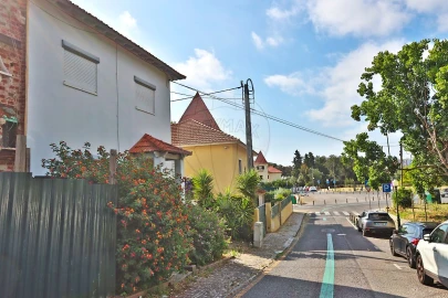 Moradia T2 para Venda em Olivais