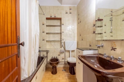 Apartamento T5 para Venda em Santa Maria, São Pedro e Matacães
