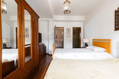 Apartamento T5 para Venda em Santa Maria, São Pedro e Matacães