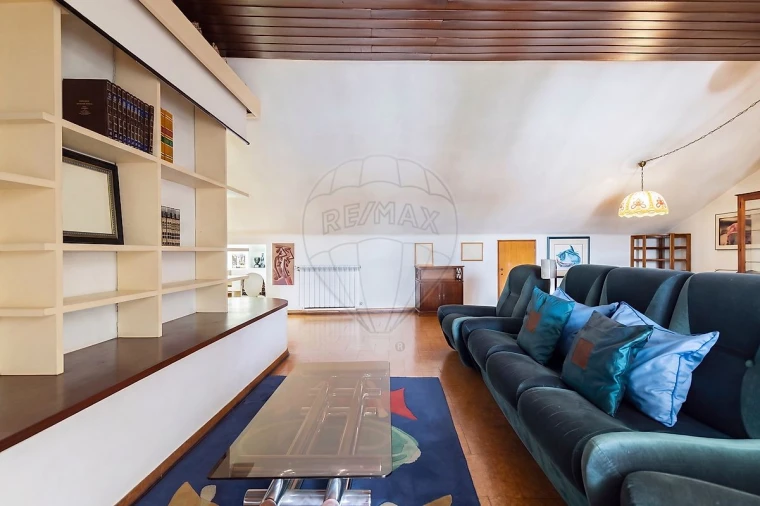 Apartamento T5 para Venda em Santa Maria, São Pedro e Matacães Foto 23