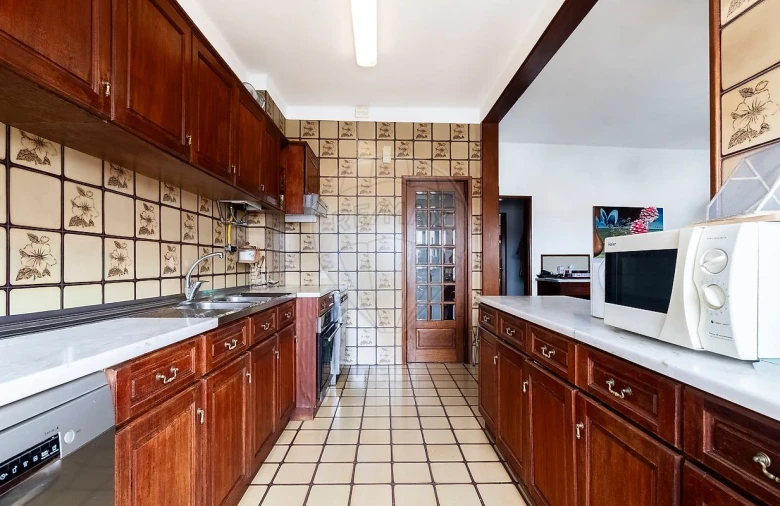 Apartamento T5 para Venda em Santa Maria, São Pedro e Matacães Foto 7