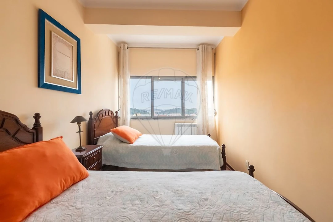 Apartamento T5 para Venda em Santa Maria, São Pedro e Matacães Foto 15