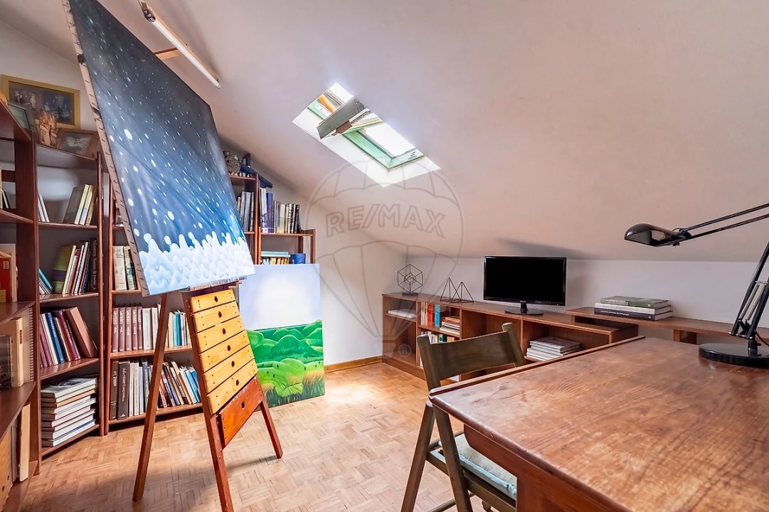 Apartamento T5 para Venda em Santa Maria, São Pedro e Matacães Foto 27