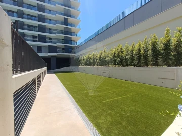 Apartamento T1 para Arrendamento em Avenidas Novas