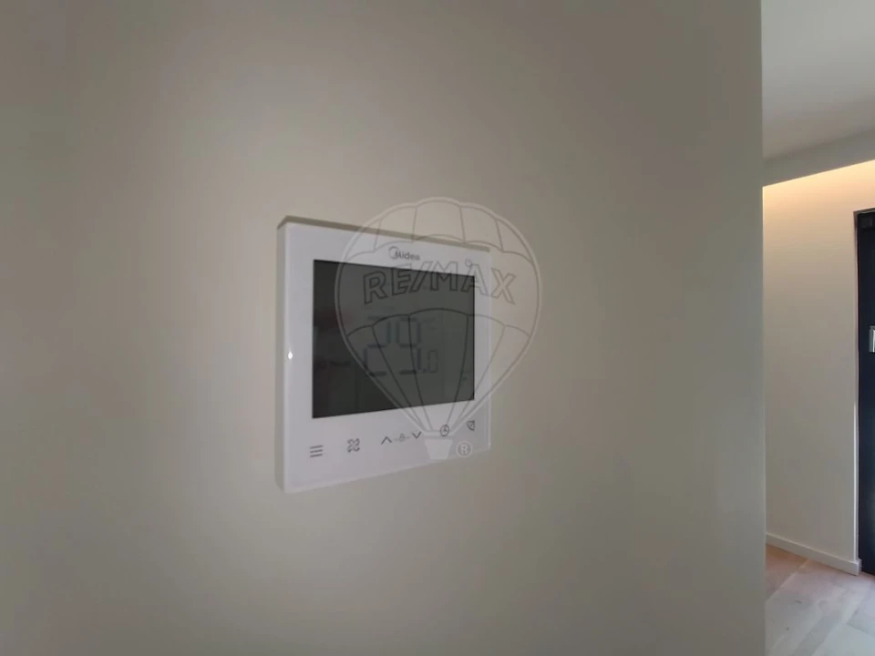 Apartamento T1 para Arrendamento em Avenidas Novas Foto 19