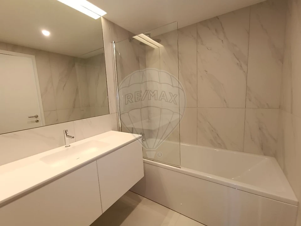 Apartamento T1 para Arrendamento em Avenidas Novas Foto 16