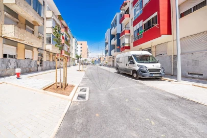 Apartamento T2 para Venda em Odivelas