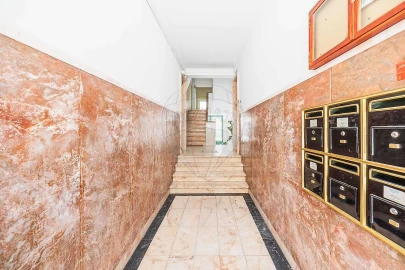 Apartamento T2 para Venda em Odivelas