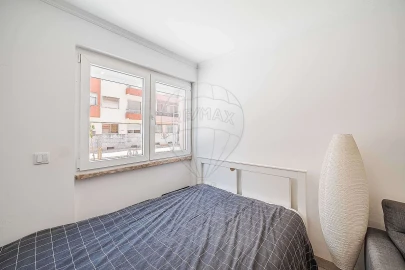 Apartamento T2 para Venda em Odivelas