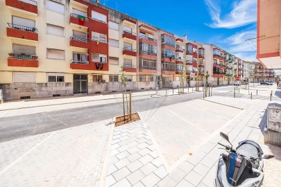 Apartamento T2 para Venda em Odivelas