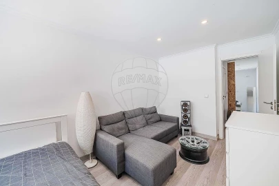 Apartamento T2 para Venda em Odivelas