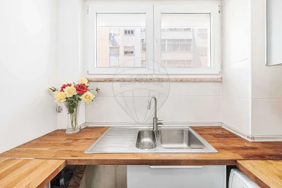 Apartamento T2 para Venda em Odivelas