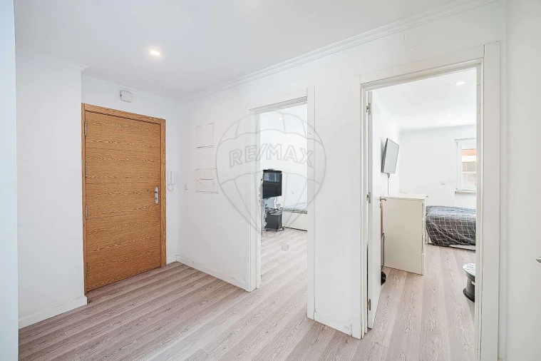 Apartamento T2 para Venda em Odivelas Foto 17