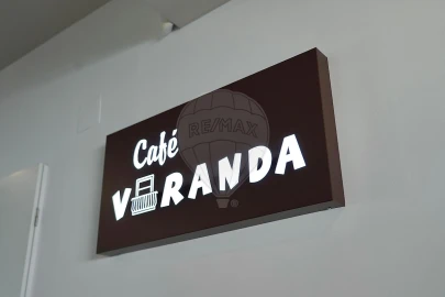 Loja para Venda em Massamá e Monte Abraão