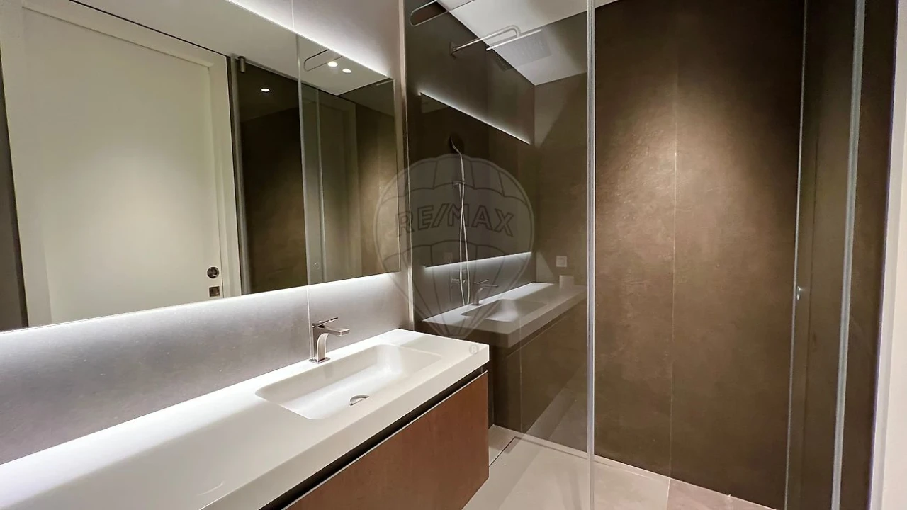 Apartamento T2 para Arrendamento em Marvila Foto 14
