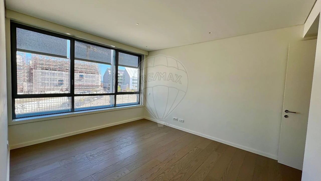 Apartamento T2 para Arrendamento em Marvila Foto 13