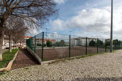 Apartamento T3 para Venda em Póvoa de Santa Iria e Forte da Casa