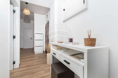 Apartamento T2 para Arrendamento em Póvoa de Santa Iria e Forte da Casa
