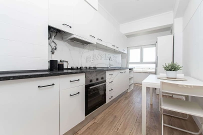 Apartamento T2 para Arrendamento em Póvoa de Santa Iria e Forte da Casa