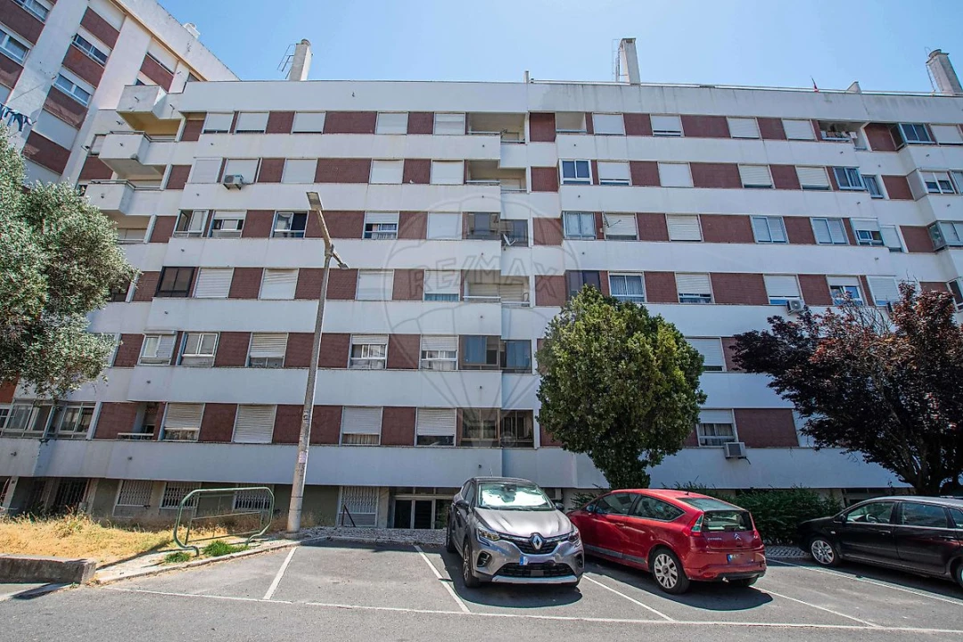 Apartamento T2 para Arrendamento em Póvoa de Santa Iria e Forte da Casa Foto 15