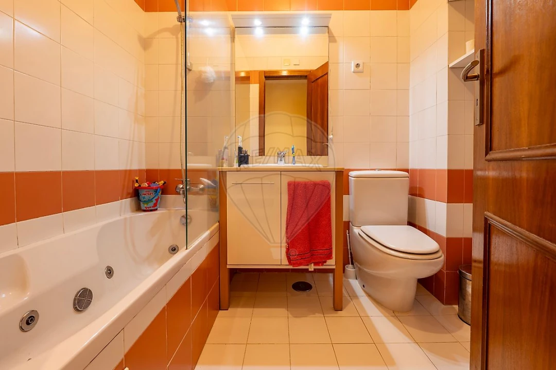 Apartamento T2 para Arrendamento em Rio Maior Foto 25
