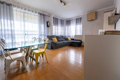 Apartamento T2 para Arrendamento em Rio Maior