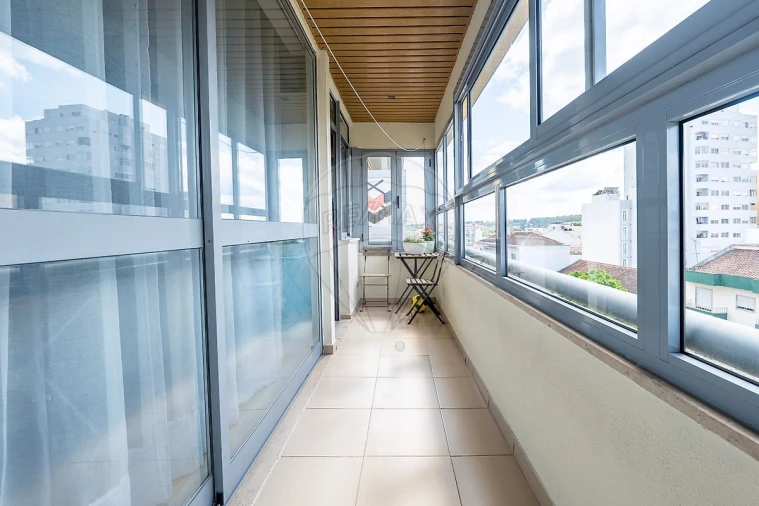 Apartamento T2 para Arrendamento em Rio Maior Foto 30