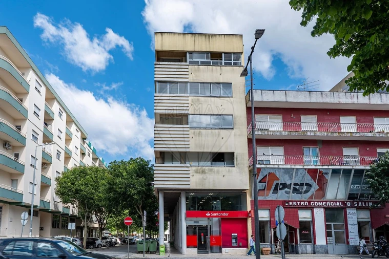 Apartamento T2 para Arrendamento em Rio Maior Foto 41