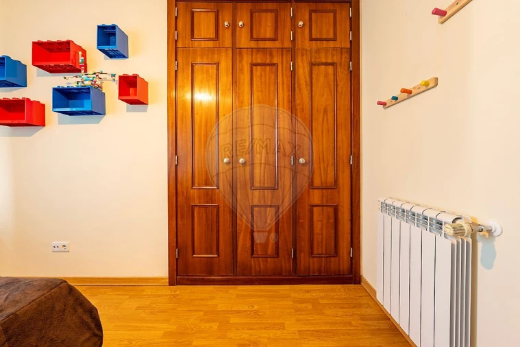 Apartamento T2 para Arrendamento em Rio Maior Foto 16